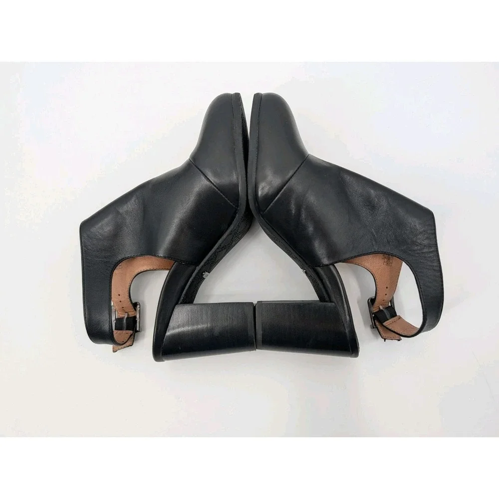 Vionic Black Leather Block Heels Bootie Size 8 Buckled Strap Open Heel Classic